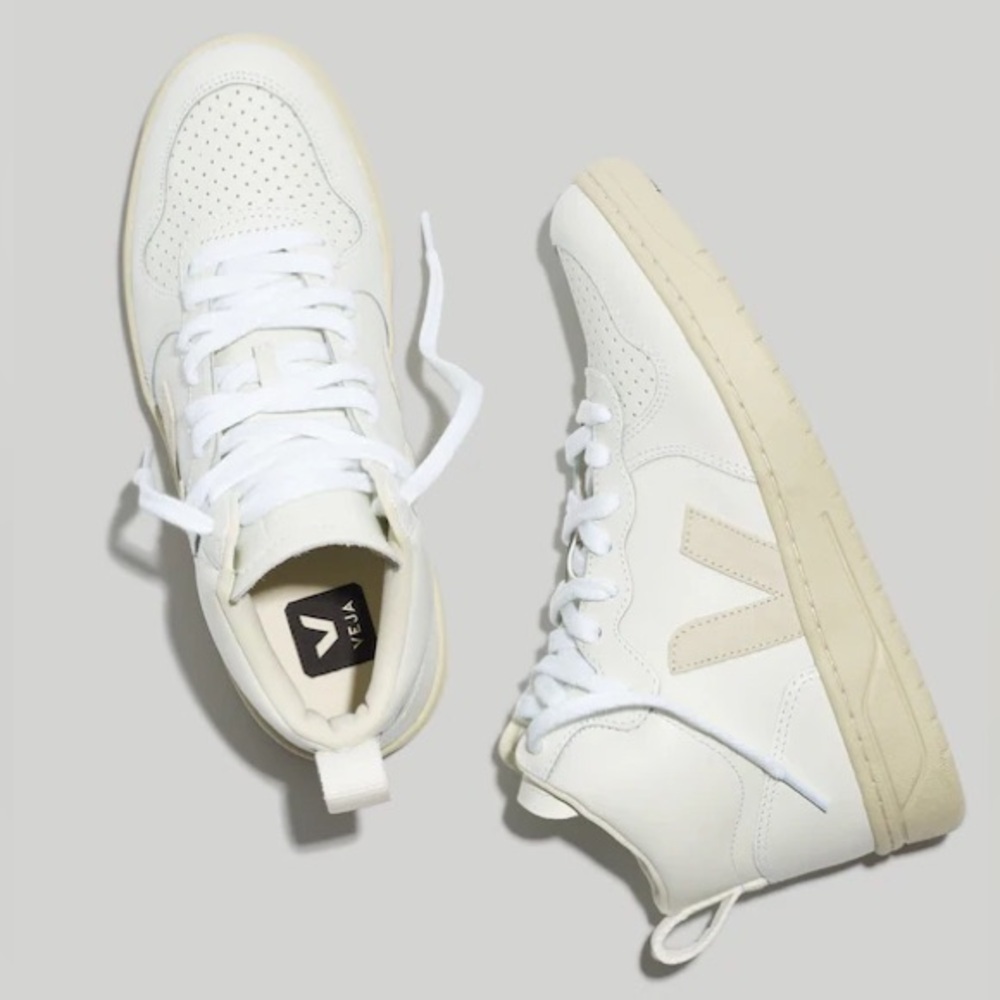 NIB Veja V 15 White Leather High Top Sneakers Womens Sz 8 - Picture 3 of 14
